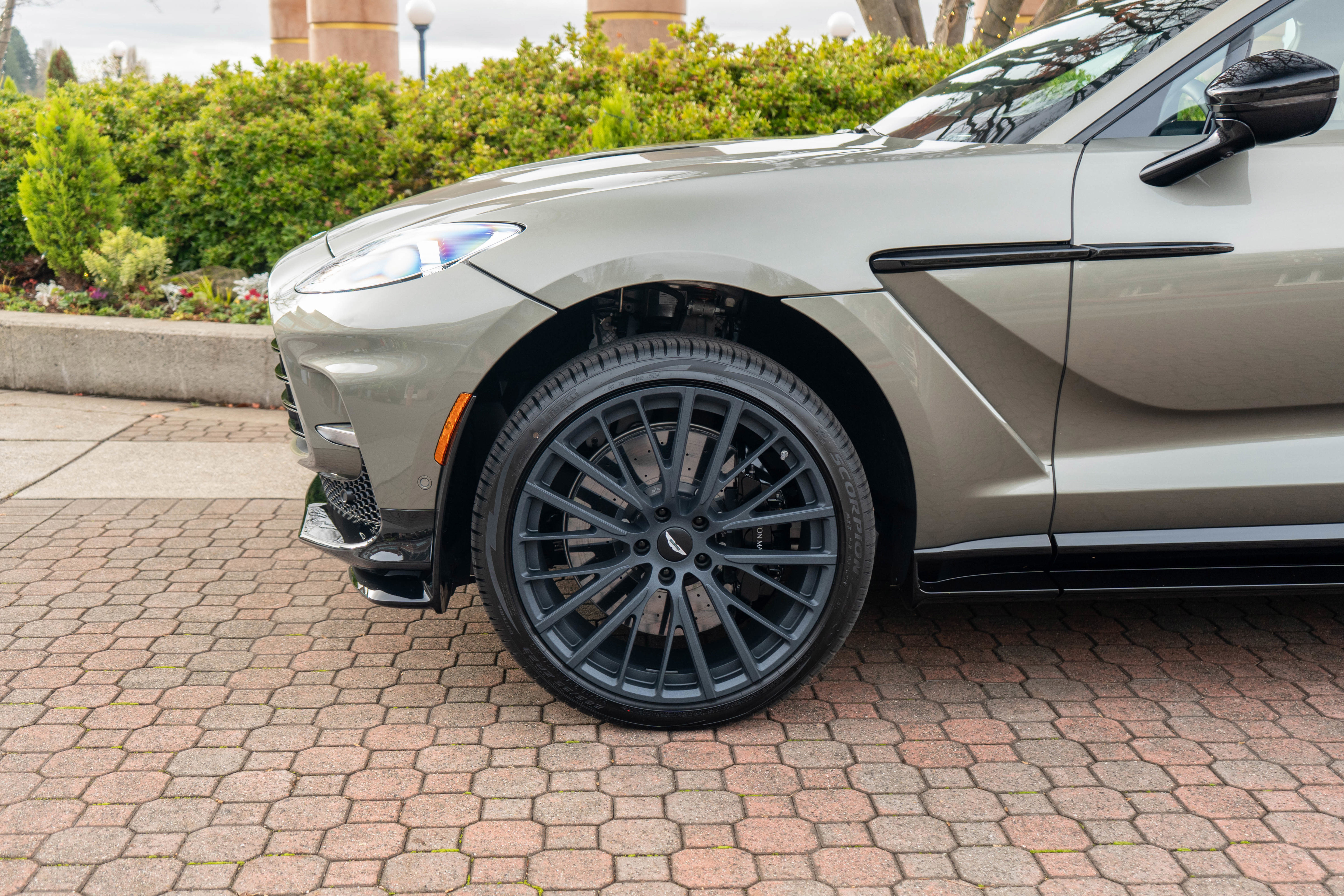 New 2026 Aston Martin DBX 707 AWD/4WD image 3