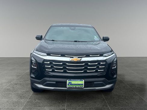 Used 2026 Chevrolet Equinox LT AWD/4WD image 3