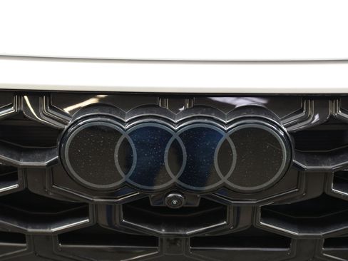 New 2026 Audi Q3 quattro 2.0T image 16