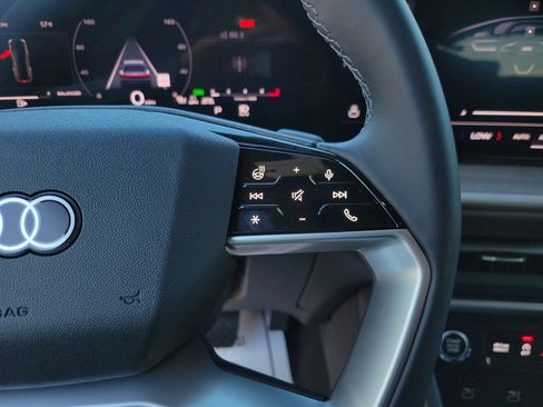 New 2025 Audi Q5 Prestige image 30