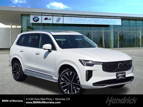 Used 2025 Volvo XC90 B5 Ultra AWD/4WD image 1