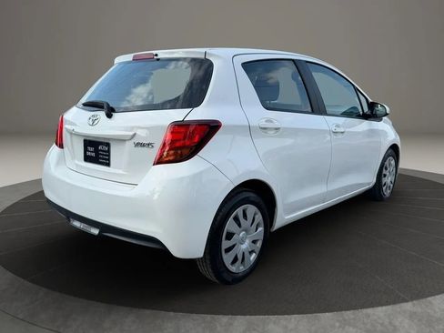 Used 2017 Toyota Yaris L FWD image 4