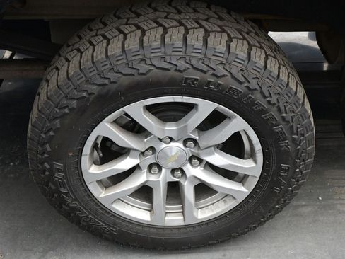 Used 2019 Chevrolet Silverado 1500 LT w/ All-Star Edition image 12