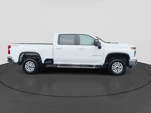 Used 2025 Chevrolet Silverado 2500 LT w/ Convenience Package AWD/4WD image 9