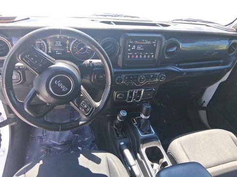 Used 2022 Jeep Wrangler Unlimited Sport AWD/4WD image 12