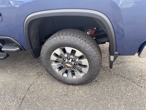 New 2026 Chevrolet Silverado 3500 LT w/ All Star Edition image 10