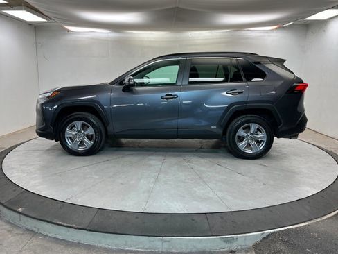 Used 2025 Toyota RAV4 XLE image 2
