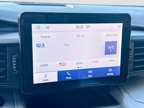 Used 2022 Ford Explorer XLT w/ Class IV Trailer Tow Package image 16