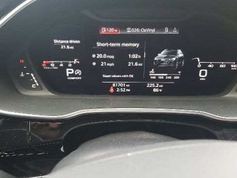 Used 2021 Audi Q3 2.0T Premium Plus w/ Premium Plus Package AWD/4WD image 7