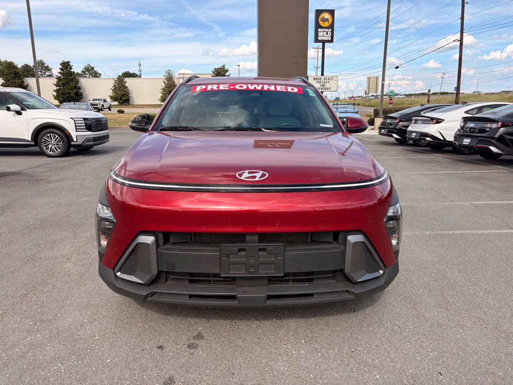 Used 2024 Hyundai Kona SEL FWD image 2