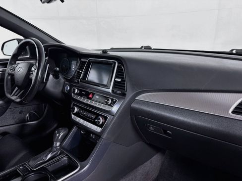 Used 2018 Hyundai Sonata Sport FWD image 28