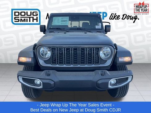 New 2025 Jeep Gladiator Sport image 2