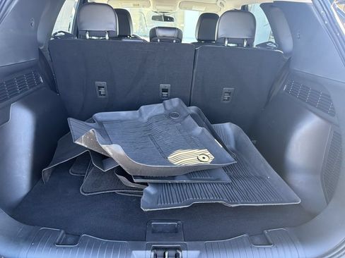 Used 2025 Ford Escape SE FWD image 29