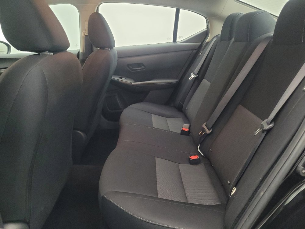 Used 2025 Nissan Sentra SV FWD image 18