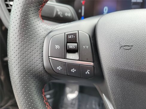 Used 2024 Ford Escape ST-Line AWD/4WD image 25