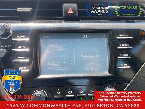 Used 2018 Toyota Camry LE FWD image 31