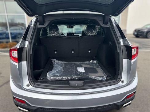 New 2026 Acura RDX SH-AWD image 13
