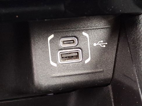 Used 2022 Jeep Compass Latitude w/ Sun and Sound Group image 27