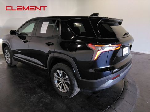 Used 2025 Chevrolet Equinox LT image 8