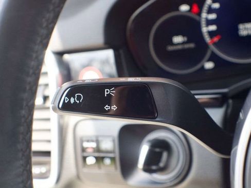 Used 2021 Porsche Cayenne S image 21