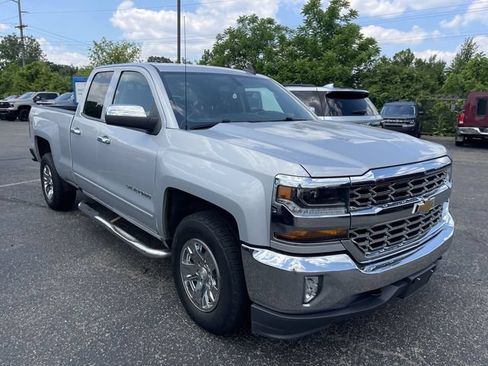 Used 2018 Chevrolet Silverado 1500 LT w/ All Star Edition AWD/4WD image 21