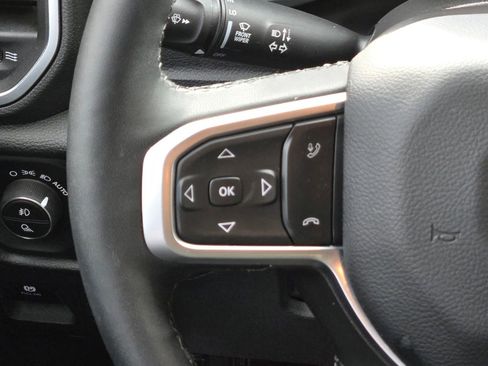 Used 2025 RAM 1500 Big Horn AWD/4WD image 14
