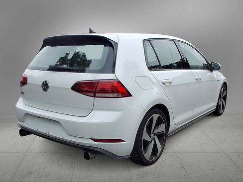 Used 2018 Volkswagen GTI SE FWD image 8