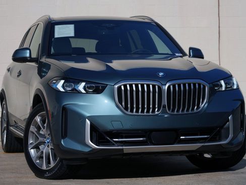 Used 2024 BMW X5 xDrive50e w/ Executive Package AWD/4WD image 4
