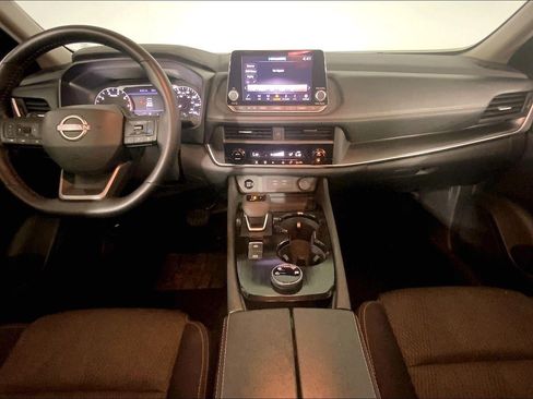 Used 2025 Nissan Rogue SV AWD/4WD image 15