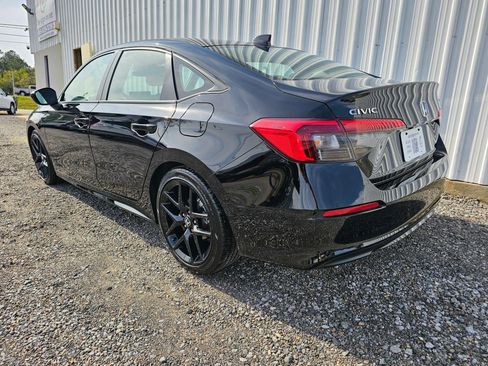 Used 2024 Honda Civic Sport image 4