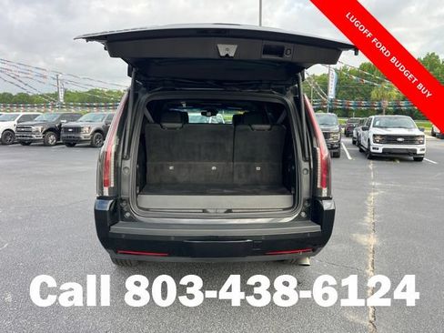 Used 2016 Cadillac Escalade Platinum AWD/4WD image 34