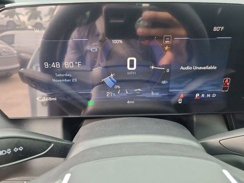 New 2026 Chevrolet Equinox EV LT image 27