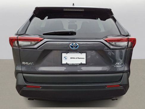 Used 2023 Toyota RAV4 XLE image 4