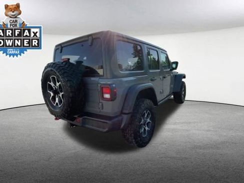 Used 2023 Jeep Wrangler Unlimited Rubicon w/ Cold Weather Group AWD/4WD image 9