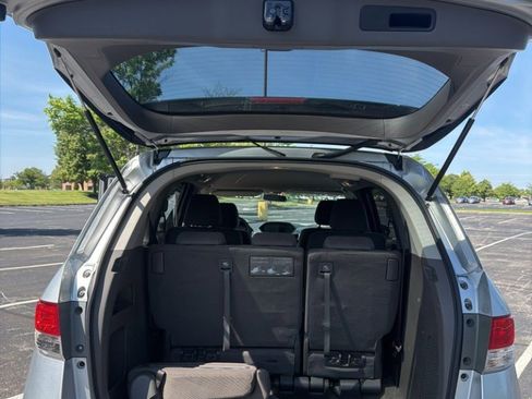Used 2015 Honda Odyssey EX image 28