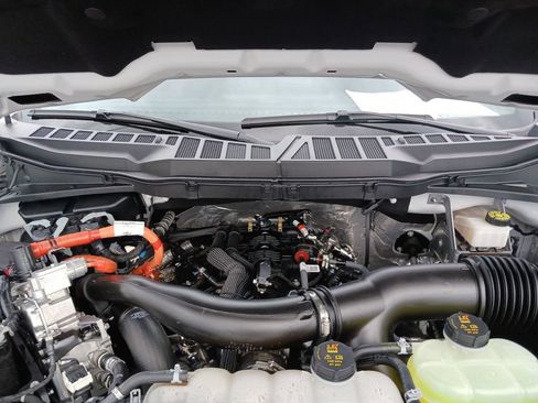 Used 2024 Ford F150 Lariat w/ Bed Utility Package AWD/4WD image 14