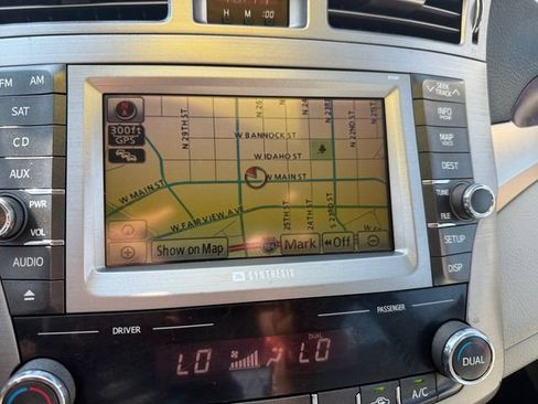 Used 2011 Toyota Avalon Limited FWD image 15