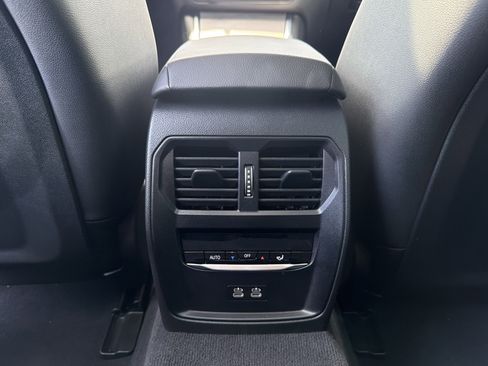 Used 2025 BMW i4 eDrive40 RWD image 41