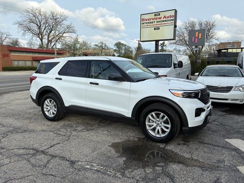 Used 2021 Ford Explorer 4WD image 14