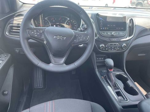 Used 2023 Chevrolet Equinox RS AWD/4WD image 11