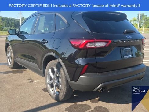 Used 2025 Ford Escape ST-Line Select AWD/4WD image 16