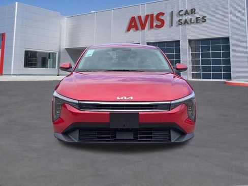 Used 2025 Kia K4 LXS image 2