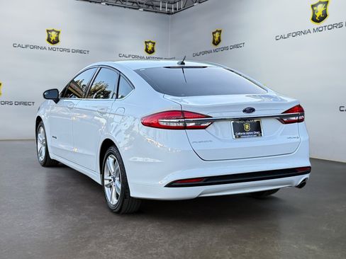 Used 2018 Ford Fusion S image 3