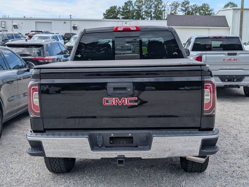 Used 2018 GMC Sierra 1500 SLT AWD/4WD image 5