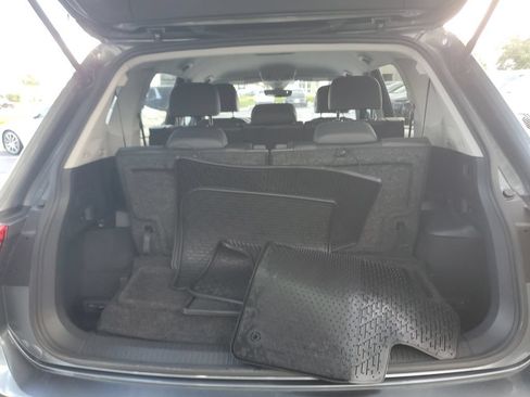 Used 2023 Volkswagen Tiguan SE FWD image 27