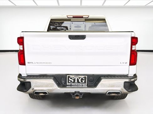 Used 2021 Chevrolet Silverado 1500 LTZ image 5
