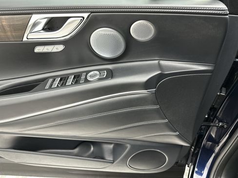 Certified 2026 Genesis GV80 3.5T Advanced AWD/4WD image 13