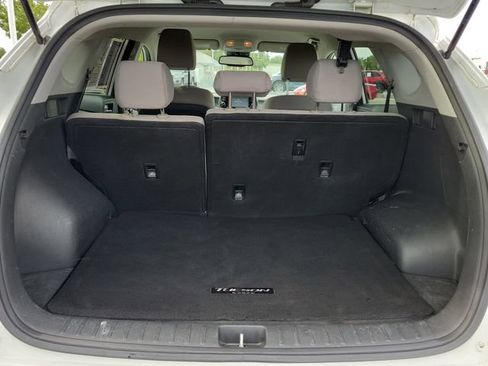Used 2020 Hyundai Tucson Value FWD image 8