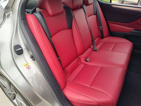 Used 2019 Lexus ES 350 F Sport w/ Accessory Package 2 FWD image 24