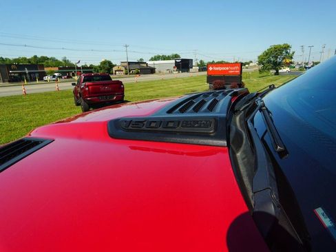 Used 2020 RAM 1500 Rebel w/ Rebel Level 2 Equipment Group AWD/4WD image 8